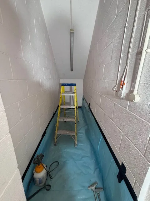 HSE-licensed asbestos gasket strip-out in NW1